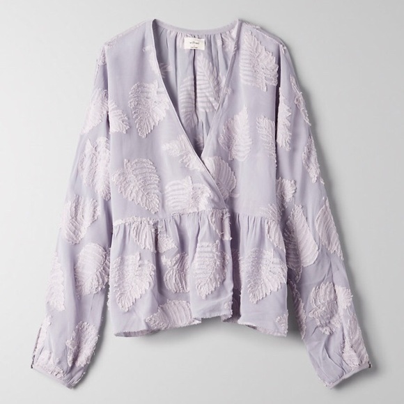 Wilfred — Augustine Blouse
Cropped, peplum blouse - Picture 1 of 6